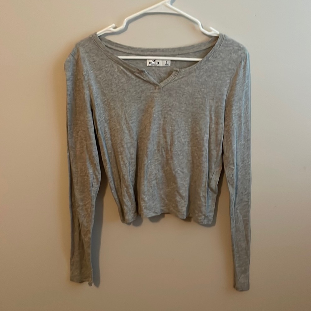 Hollister Notch Neck Top